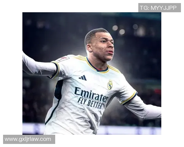 温暖阳光下的绿茵传奇 球星们如何用足球点亮世界与心灵